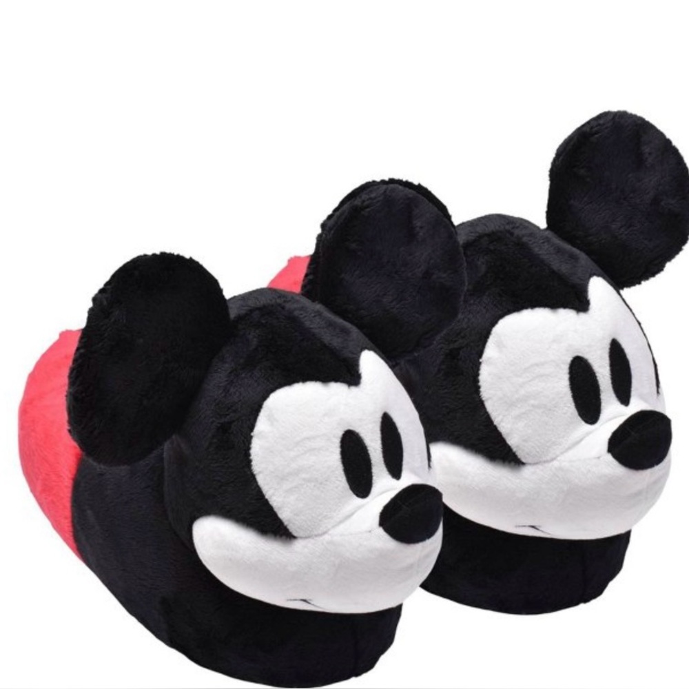New with tags Disney Mickey Mouse slippers